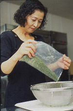 「京佃煮舗 きゃら」の茶さんしょう