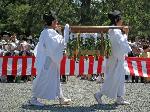 葵祭　路頭の儀　本列とは : 御幣櫃(ごへいびつ)
