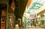 織田信長を訪ねて　総見院・本能寺・二条殿 : 本能寺門前の寺町通を下ると