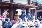 節分／銭おとし・めかご・お化け : この年は映画村から水戸黄門の役者さんも豆撒きに奉仕