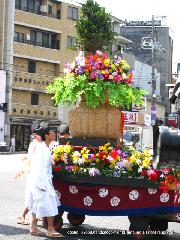 祇園祭　後祭の花笠巡行
