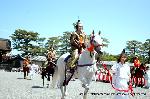 菖蒲の節句発祥の地　藤森神社 : 乗尻