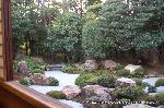 満月に隠れ茶室を見た : 元信の枯山水庭園