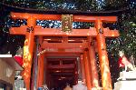 初午詣の参道