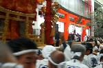 後祭を追っかけて　前編 : 法被の背で四若の担ぐ東御座とわかる