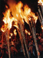 時代祭に鞍馬の火祭