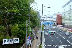 春の六斎念仏 : 北東は新幹線八条口・西には東寺