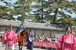 葵祭 　雅と勇壮 : 勅使列第1列　山城使列の衛士(えじ)　