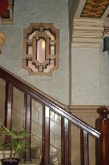 洋館を訪ねて　烏丸三条 : 木製手摺の階段部分