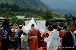 三船祭　車折神社 : 御座船へ絹垣に囲われ神霊が遷されている