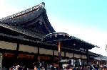 終い弘法・終い天神 : 御影供・生身供の法要が行われている御影堂の前堂