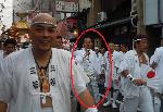 京都街角風景 : サンケイデザイン 吉川 忠男さん 大宮四条上ル。別に歌っているわけではありません。