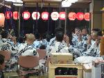 京都街角風景 : 粟倉紙工 粟倉 繁一さん 囃子練習風景